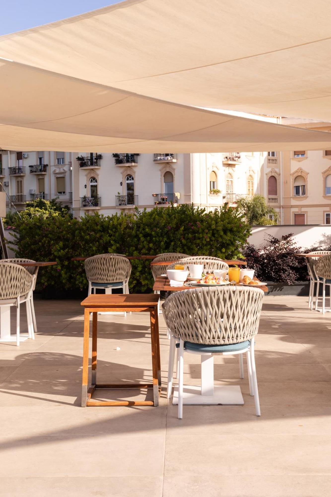 Отель De Bonart Naples, Curio Collection By Hilton Экстерьер фото